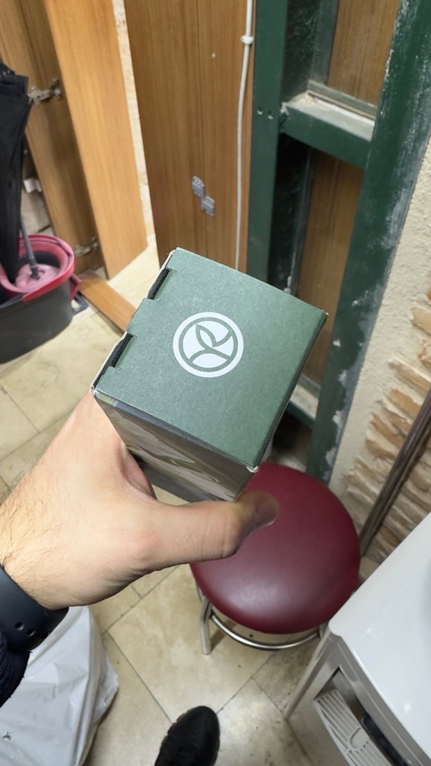 Yves Rocher Saç Dökülmesine Karşı Yoğunlaştırıcı Şampuan 195 ml - Görsel 3