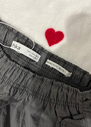 Bershka Paraşüt Pantolon - Görsel 2