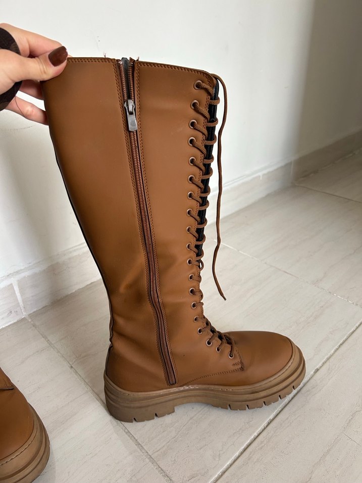 Diz Boyu Bağcıklı Bej Deri Kadın Çizme - Görsel 4