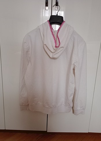 Nakışlı Beyaz Kadın Sweatshirt - Görsel 4