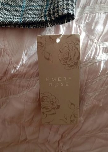 Düğmeli Gri Ekose Midi Elbise çok güzel bir ürün - Görsel 6