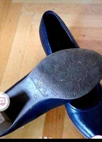 Cok iyi durumda lacivert stiletto - Görsel 2