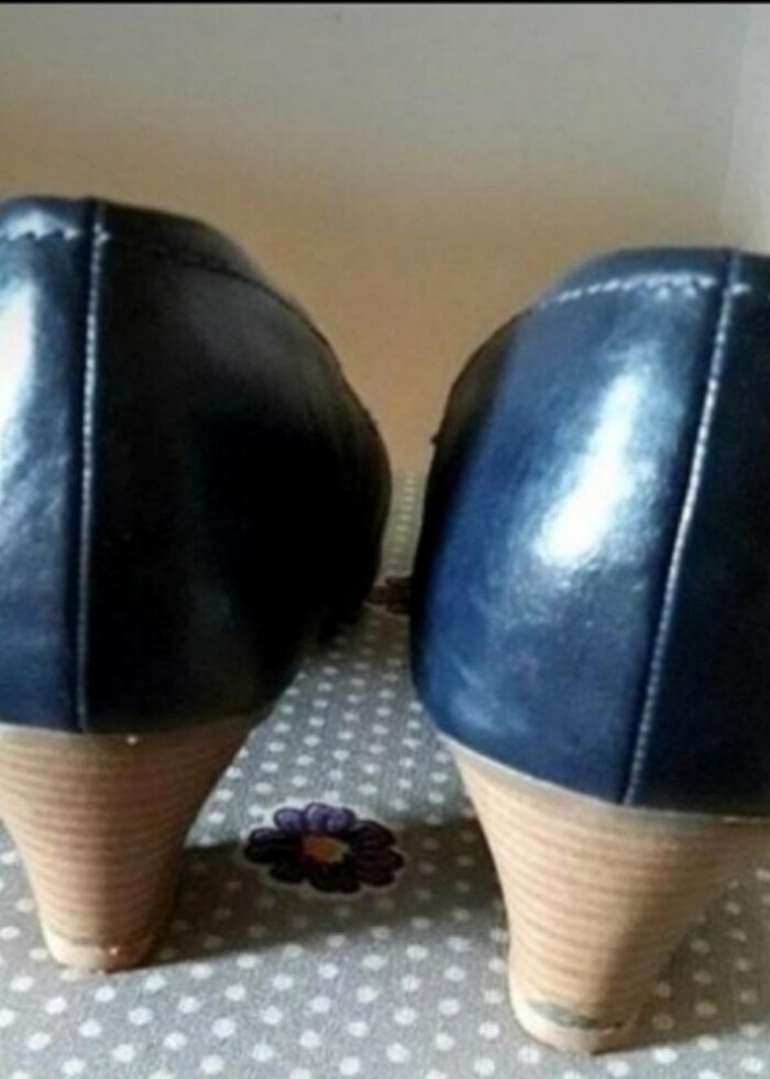 Cok iyi durumda lacivert stiletto - Görsel 3