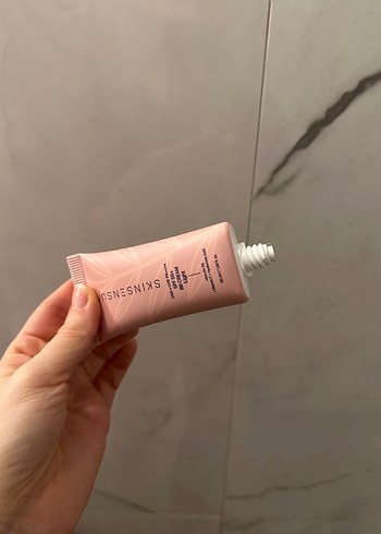 Skinsensual BB Krem SPF 50+ Light - Görsel 3