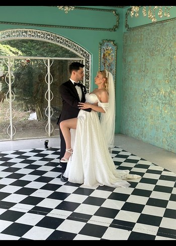 Işıltılı gelinlik - Görsel 4