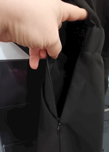 Kısa Kollu Siyah Midi Tulum - Görsel 8