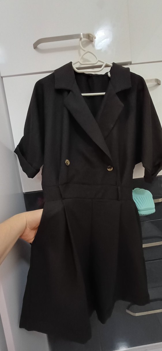 Kısa Kollu Siyah Midi Tulum - Görsel 3