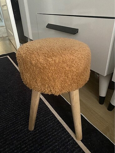 Peluş puf