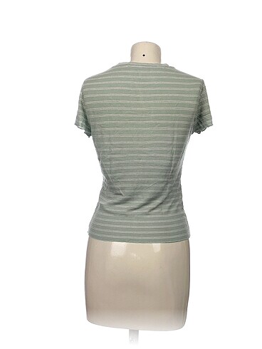 universal Beden Diğer T-shirt %70 İndirimli.