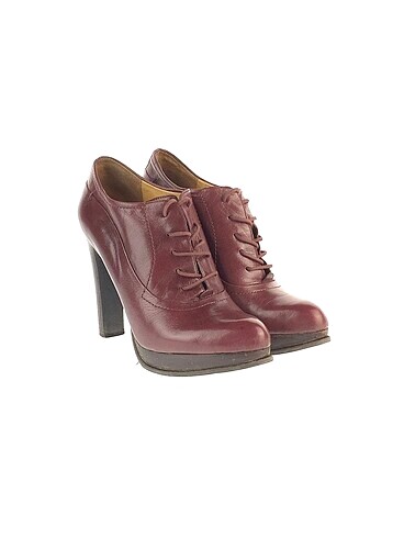 Nine West Nine West Klasik Ayakkabı %70 İndirimli.