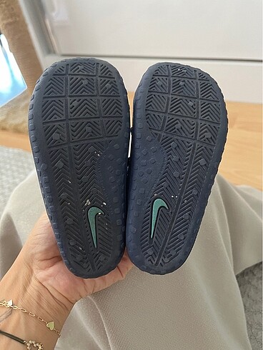 25 Beden lacivert Renk Nike çocuk ayakkabı