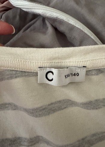 COS Çizgili Crop - Görsel 3