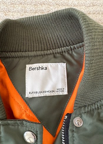 Bershka Crop Mont - Görsel 2