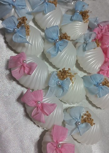 İnci Detaylı Pembe yada mavi olabilir  Fiyonklu mum hediyelik - Görsel 5