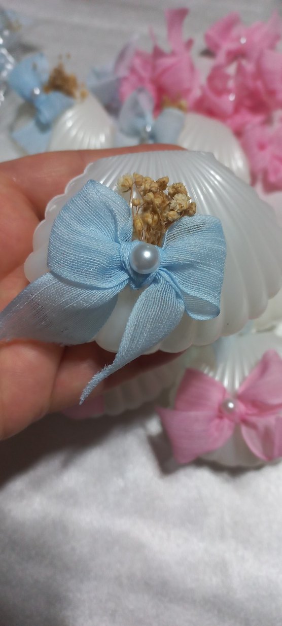 İnci Detaylı Pembe yada mavi olabilir  Fiyonklu mum hediyelik - Görsel 2