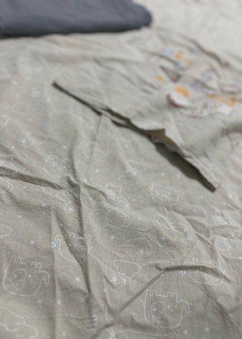 Gri Baskılı bebek nevresim - Görsel 4