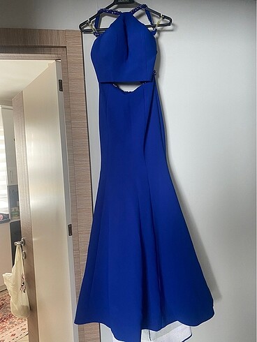 Saks mavisi 36-38 beden balık abiye