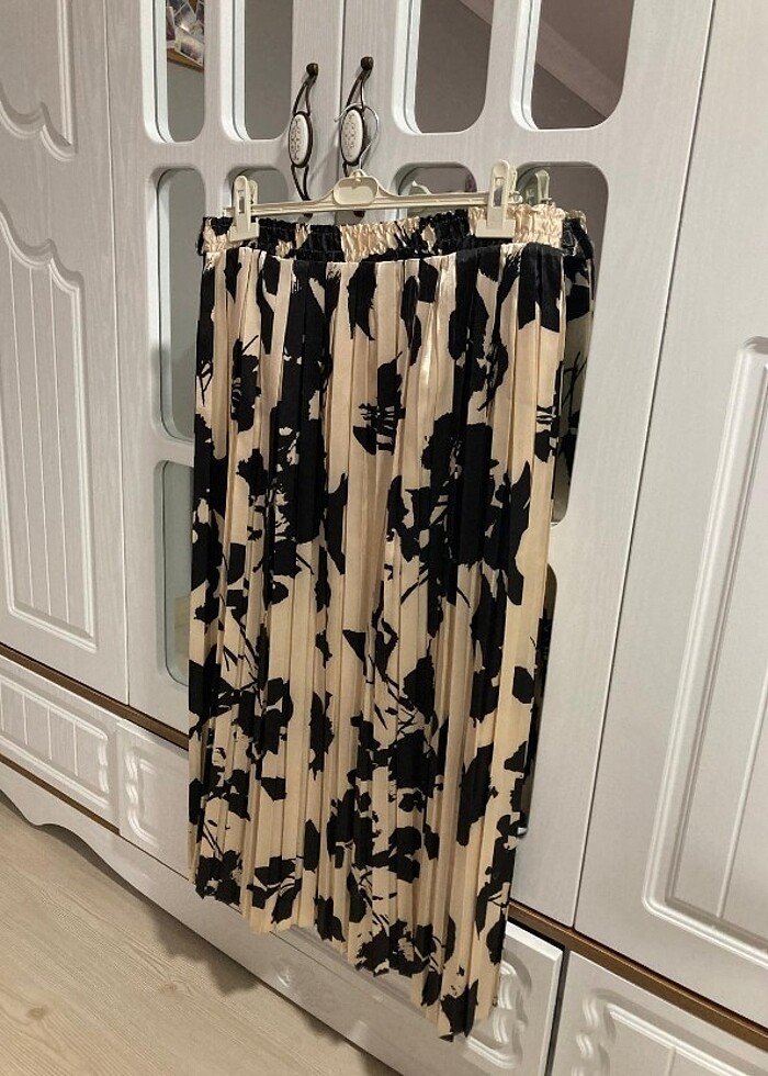 Etek saten - Görsel 3