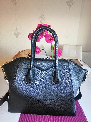 Givenchy çanta