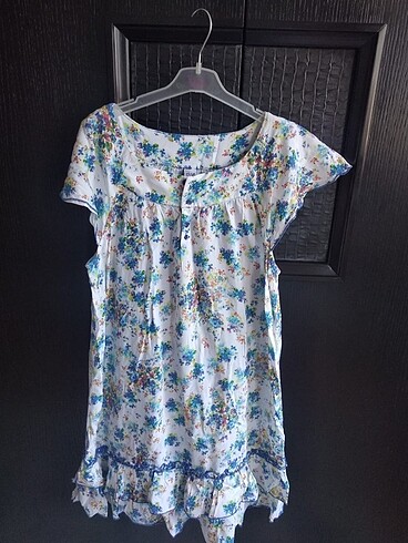Zara kids 13/14 yaş çiçekli elbise
