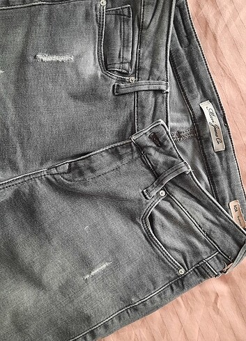 27 Beden Mavi jean