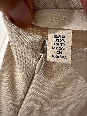 xs Beden ten rengi Renk H&M elbise