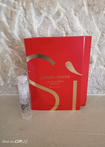 Giorgio Armani Kadın Parfüm Deneme Spreyi