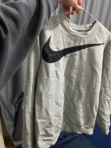s Beden Nike sweat. Unisex