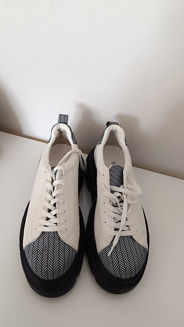 Kadın Beyaz Zebra Desenli Platform Spor Ayakkabı - Görsel 2