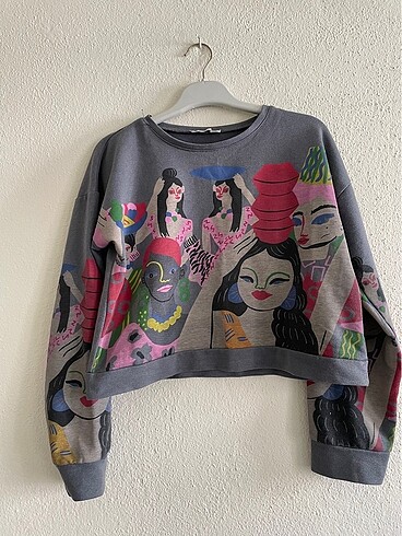 Kısa sweatshirt