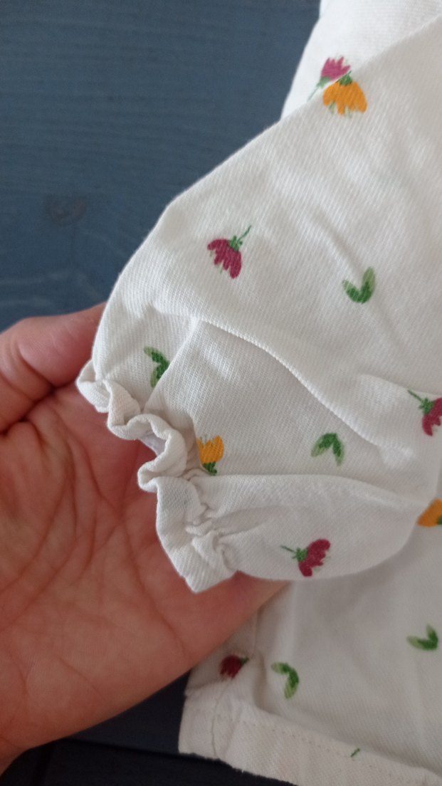 Çiçek Desenli Beyaz Çocuk gömlek - Görsel 4