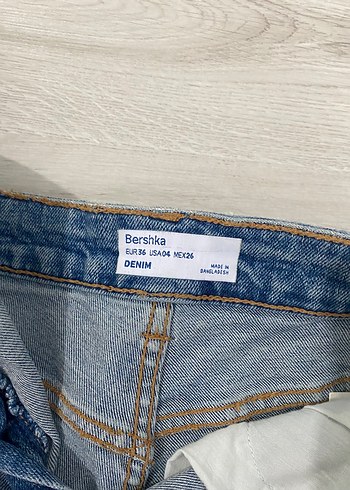 Kadın Mavi Mini Denim Şort - Görsel 2