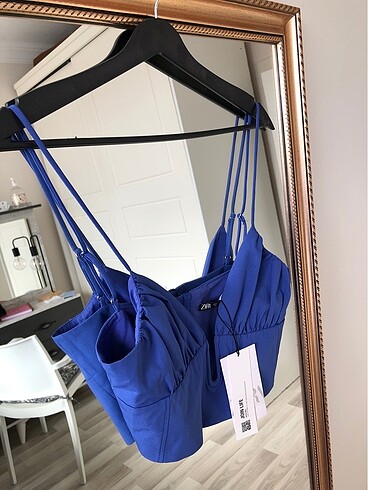 Zara Crop Top