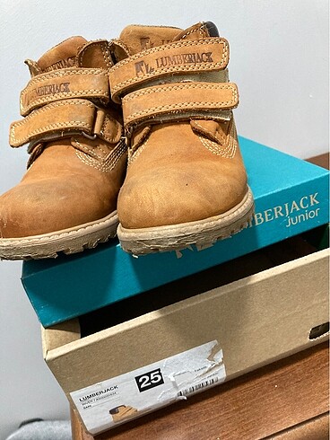 Lumberjack Erkek çocuk bot