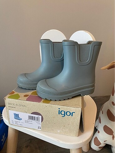 Igor İgor yağmur botu