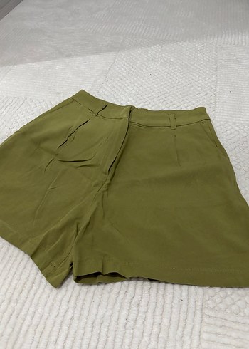 Kadın Haki Renkli Pilili Yüksek Bel Şort - Görsel 5