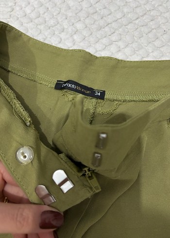 Kadın Haki Renkli Pilili Yüksek Bel Şort - Görsel 4