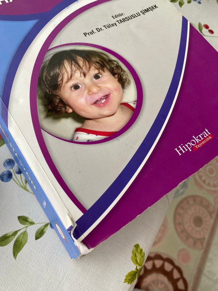 Pediatrik Fizyoterapi ve Rehabilitasyon Kitabı 3. Baskı - Görsel 2