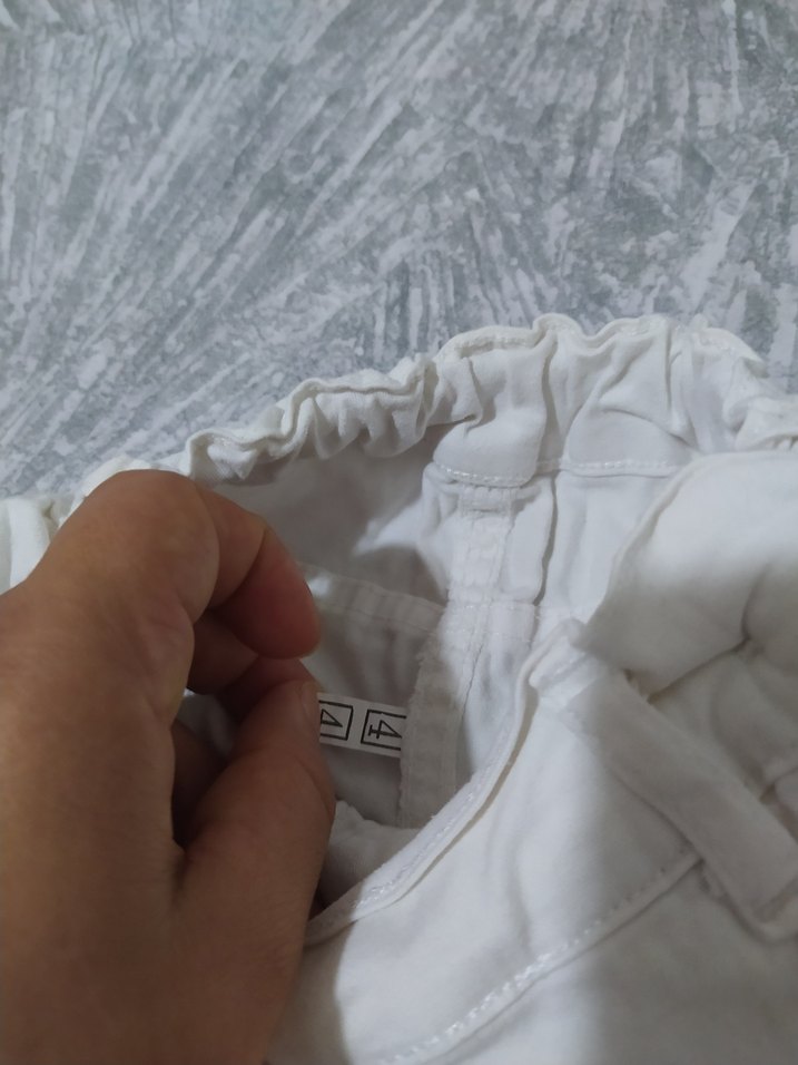 kız çocuk  Beyaz Mini Keten Şort - Görsel 2