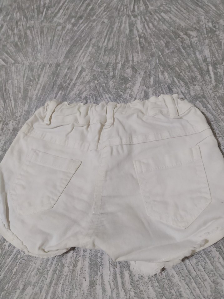 kız çocuk  Beyaz Mini Keten Şort - Görsel 3