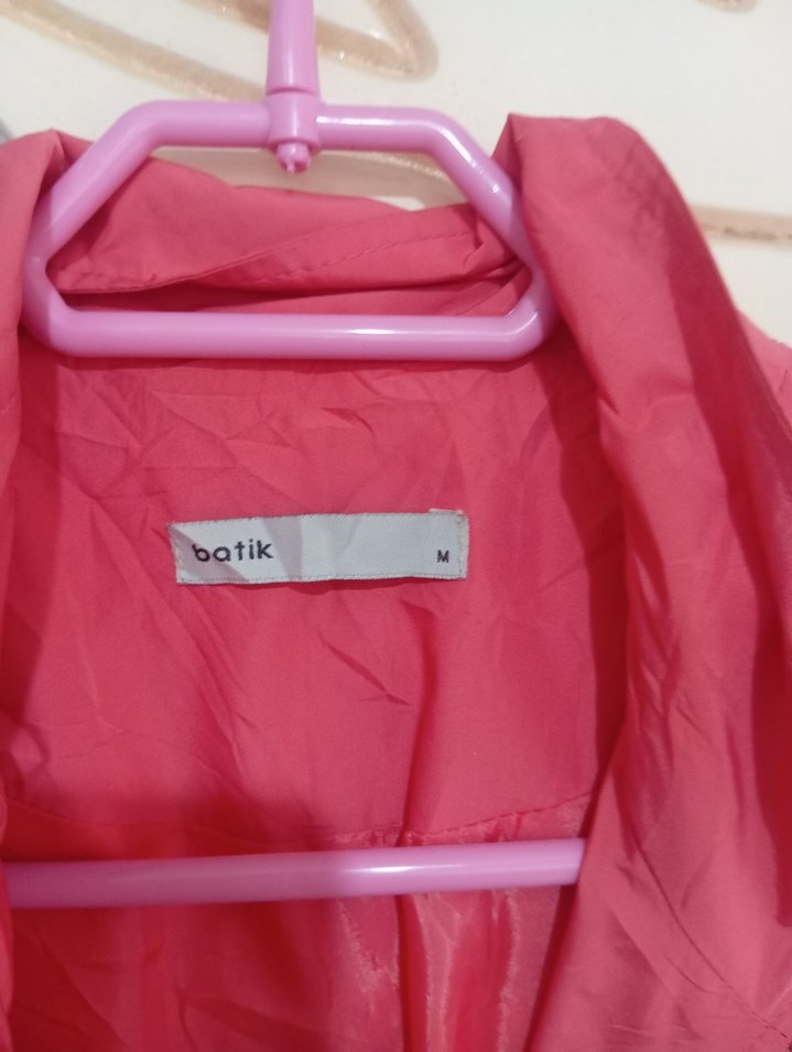 Pembe Düğmeli - Görsel 5