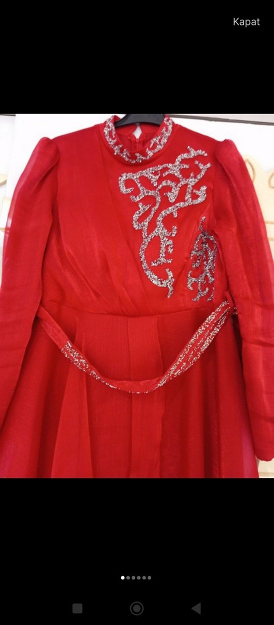 Kırmızı İşlemeli Uzun Kollu Abiye Elbise şal dahil - Görsel 3