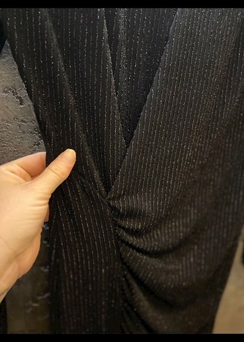 Uzun Kollu Drapeli Siyah Gotik Elbise - Görsel 3