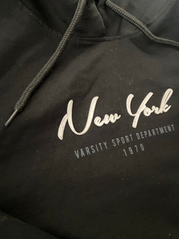 Gri Baskılı Siyah Kapüşonlu Sweatshirt - Görsel 2