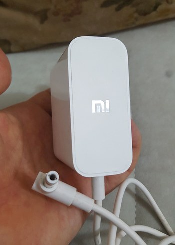 XİAOMİ G9, PLUS, G10 ELEKTRİKLİ SÜPÜRGE ŞARJ ALETİ ADAPTÖRÜ