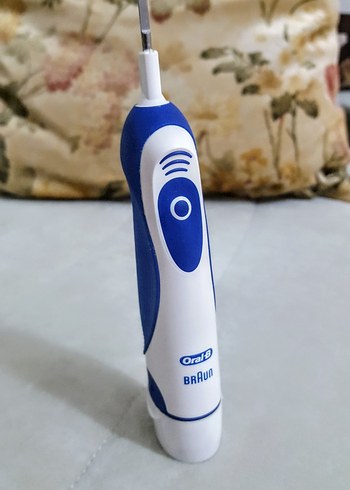 Pilli Braun Oral-B Elektrikli Diş Fırçası