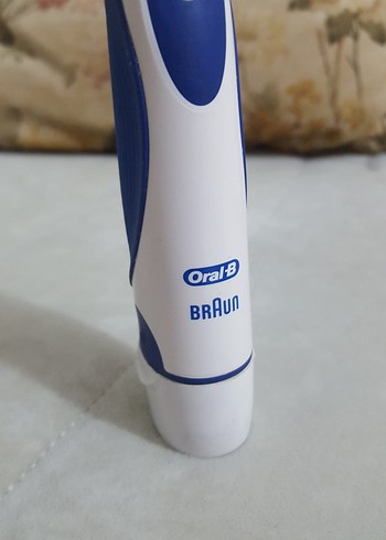 Beden Pilli Braun Oral-B Elektrikli Diş Fırçası
