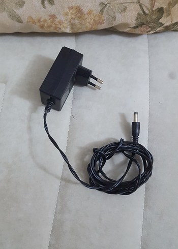 30V SÜPÜRGE ŞARJ ADAPTÖRÜ 30 VOLT 0.8A
