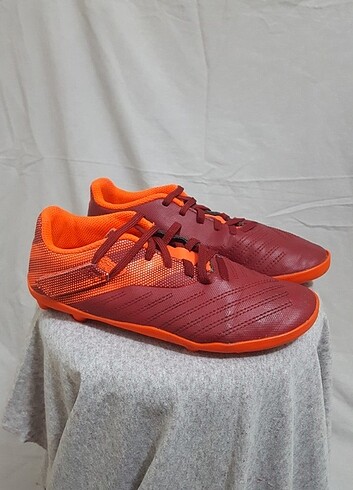 DECATHLON KİPSTA CIRTLI HALI SAHA KRAMPONU DİŞLİ