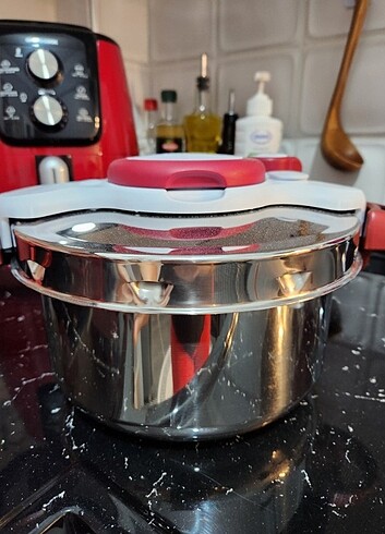 Beden Tefal Clipso Minut Perfect 4.5 Litre Düdüklü Tencere 1510001216